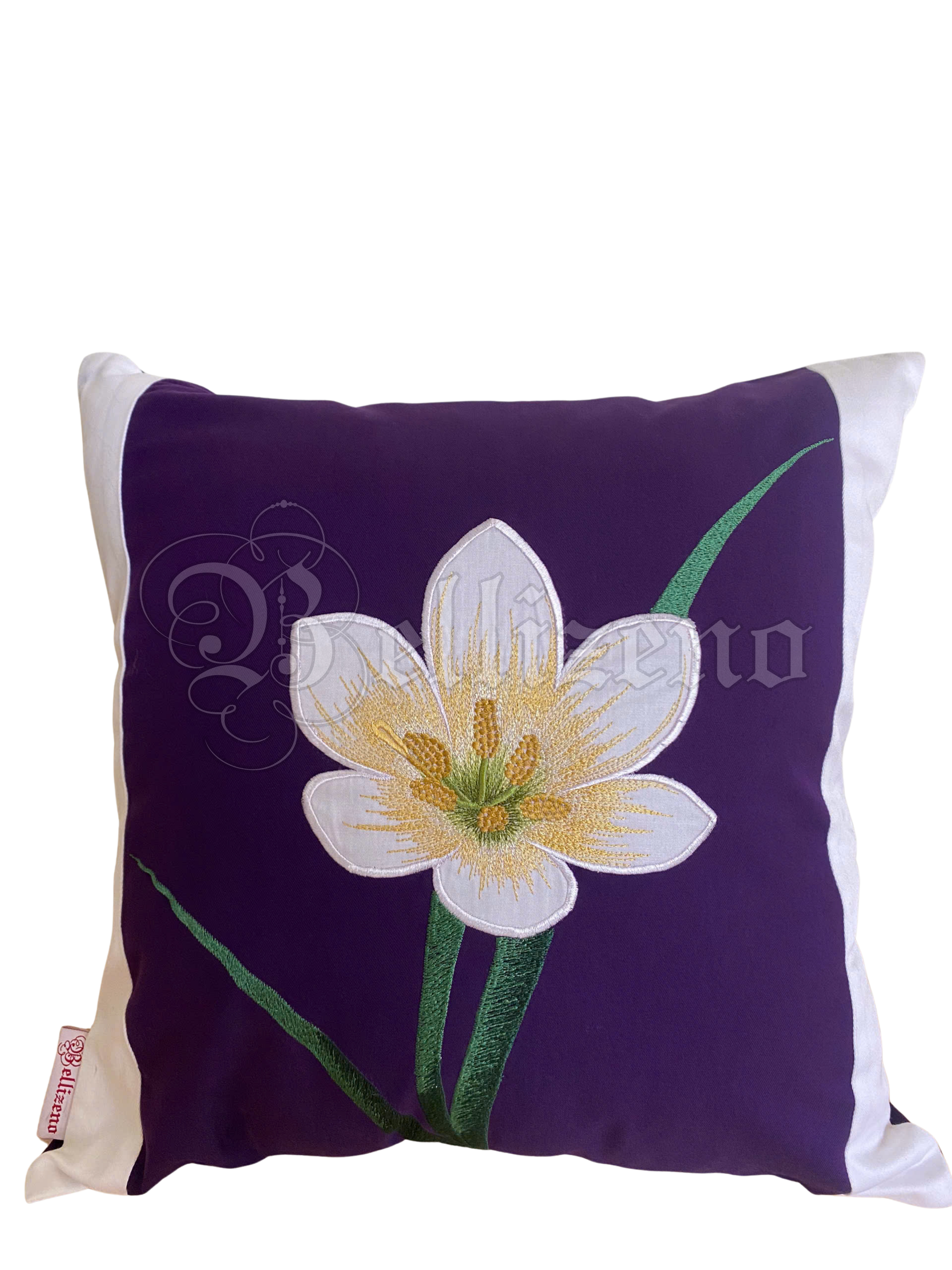 Gối sofa thêu hoa đồng nội - Tím/ Trắng